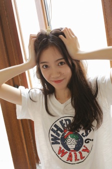 西西美女裸体艺术摄影